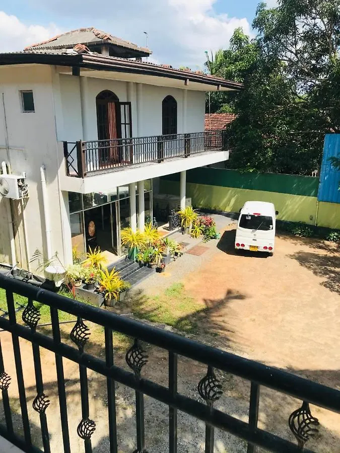 ***  Araliya Hotel Gampaha Sri Lanka